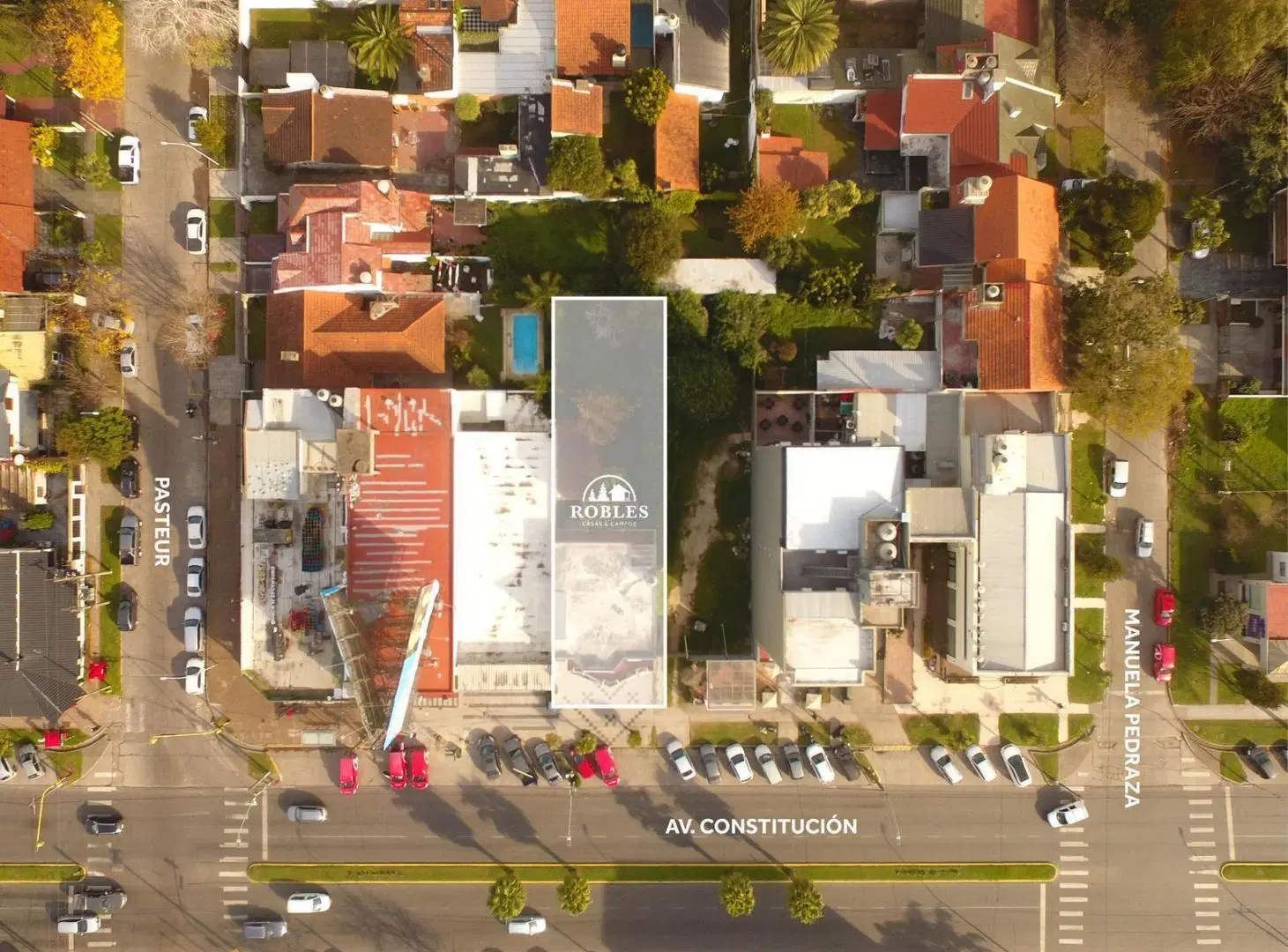 Local comercial con vivienda sobre Av. Constitucion 2