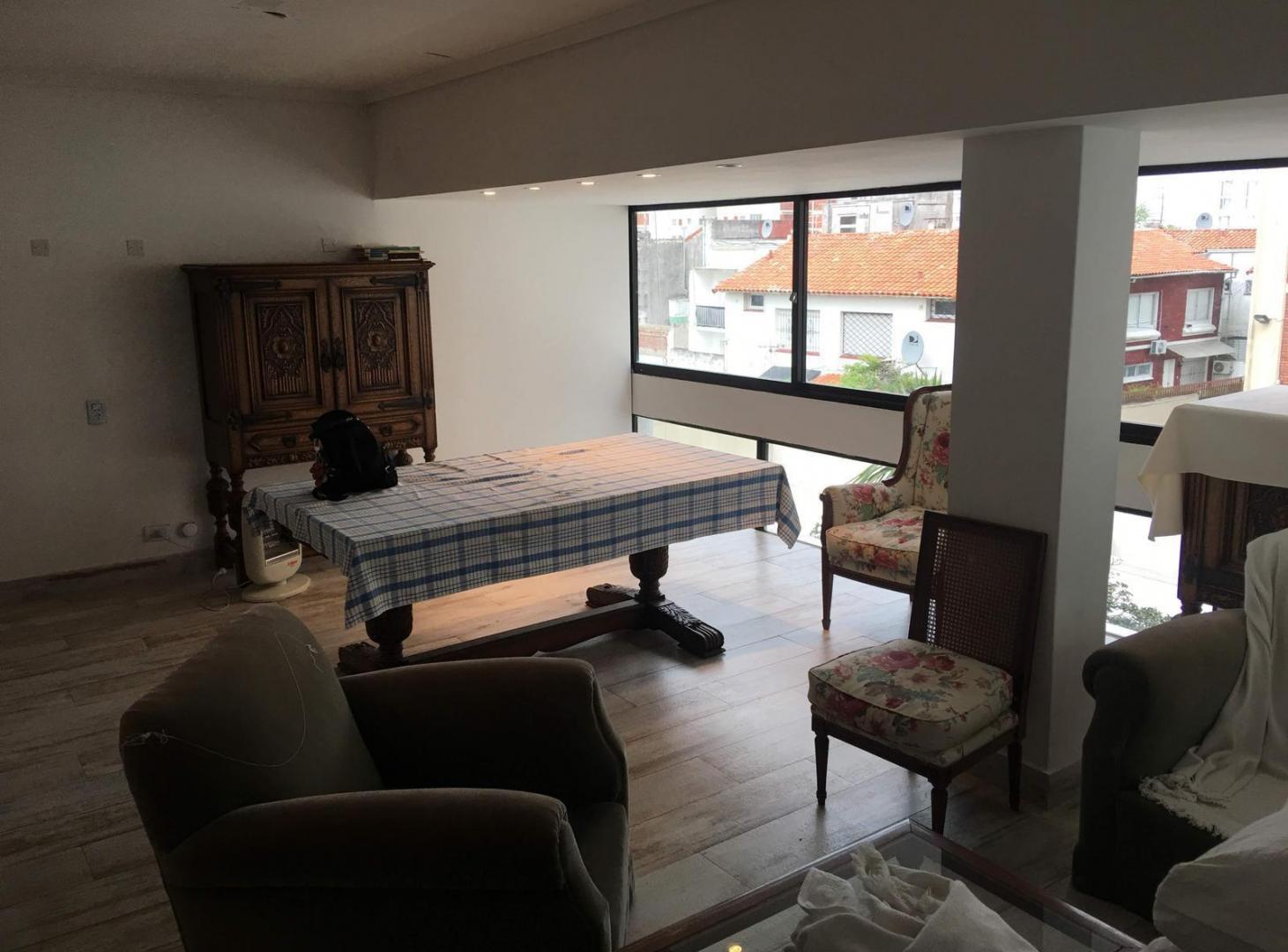 Foto de Departamento sobre calle Alem, a metros del mar., imagen 2