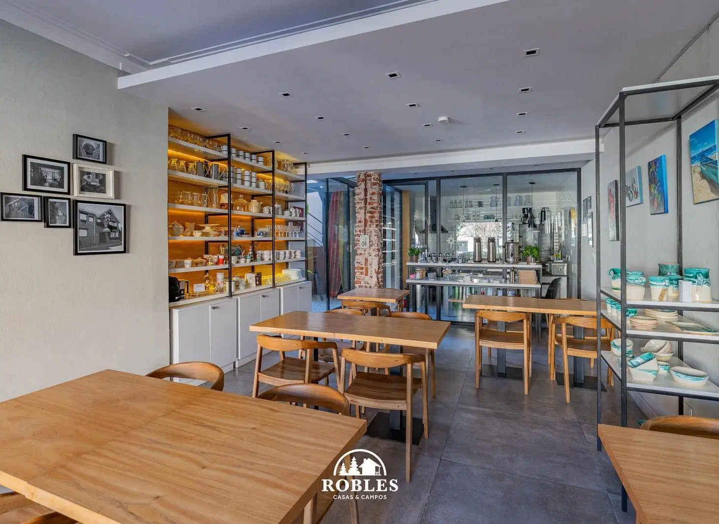 Propiedad comercial en block en excelente ubicacion de Guemes 5