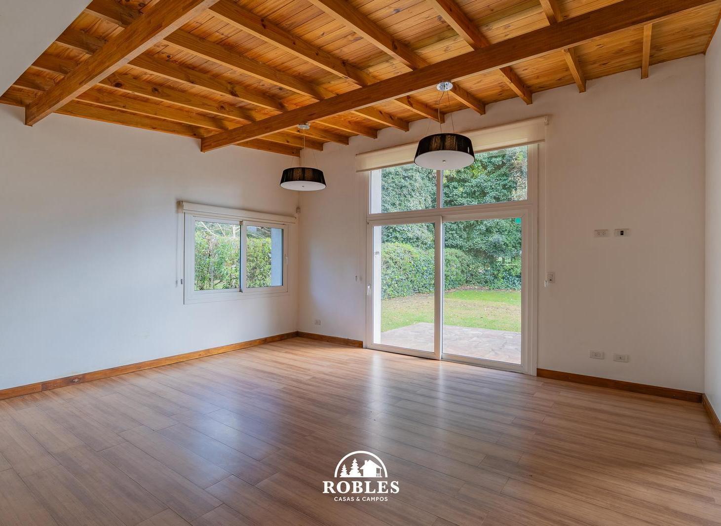 Foto de Casa estilo moderno en el Bosque Peralta Ramos, imagen 1
