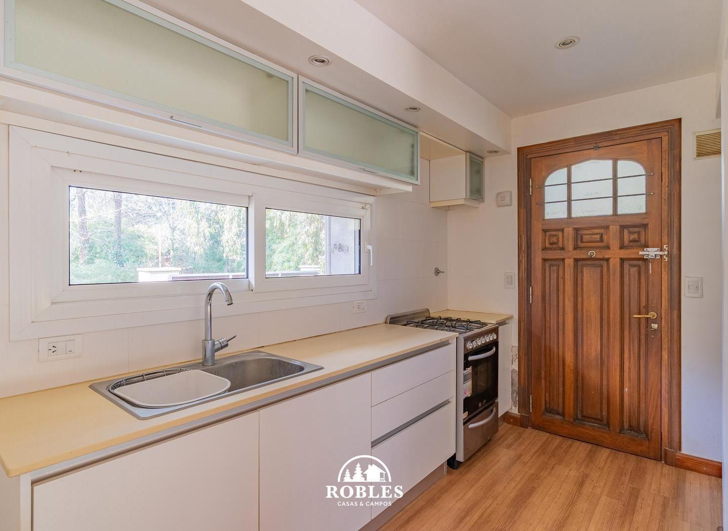 Foto de Casa estilo moderno en el Bosque Peralta Ramos, imagen 2