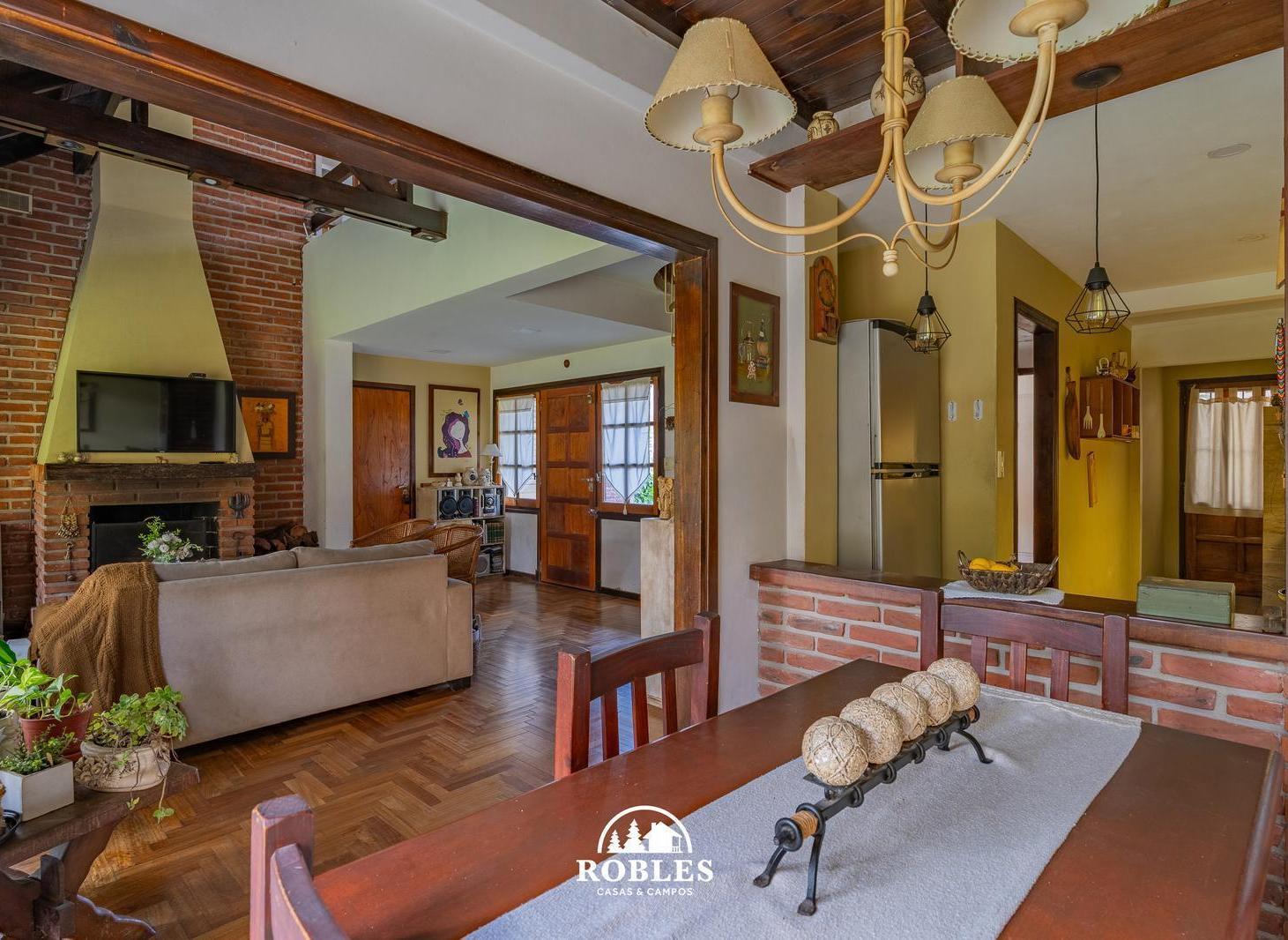 Foto de Chalet en el tradicional barrio San Carlos, imagen 2