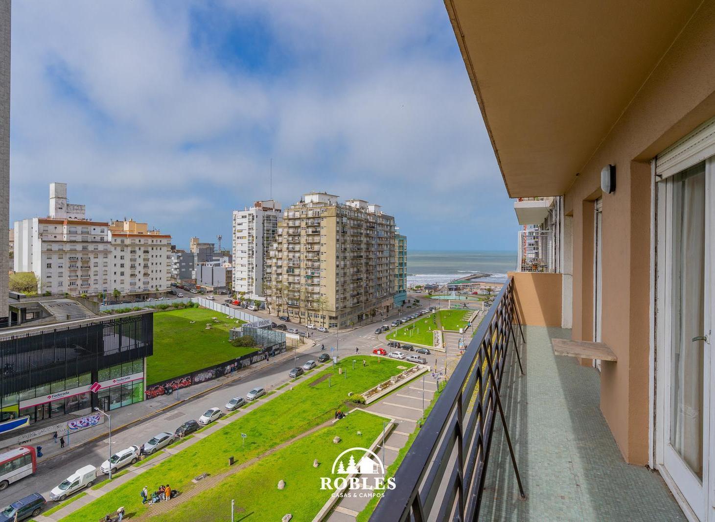 Foto de Departamento cuatro ambientes en el centro de la Ciudad, imagen 1