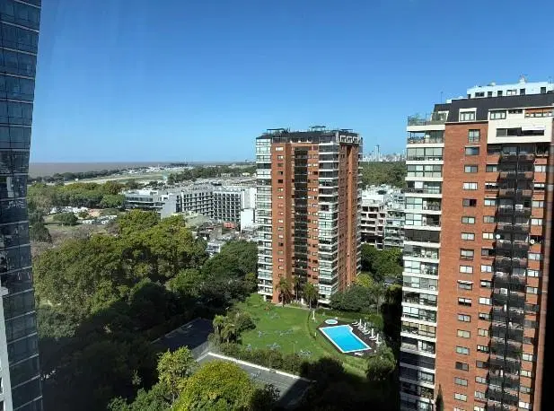 Departamento Torre Forum 4