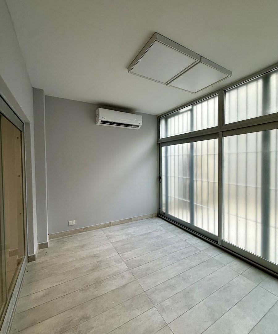 Foto de Oficina Premium de 60m2 en Central Cancilleria Retiro, imagen 1