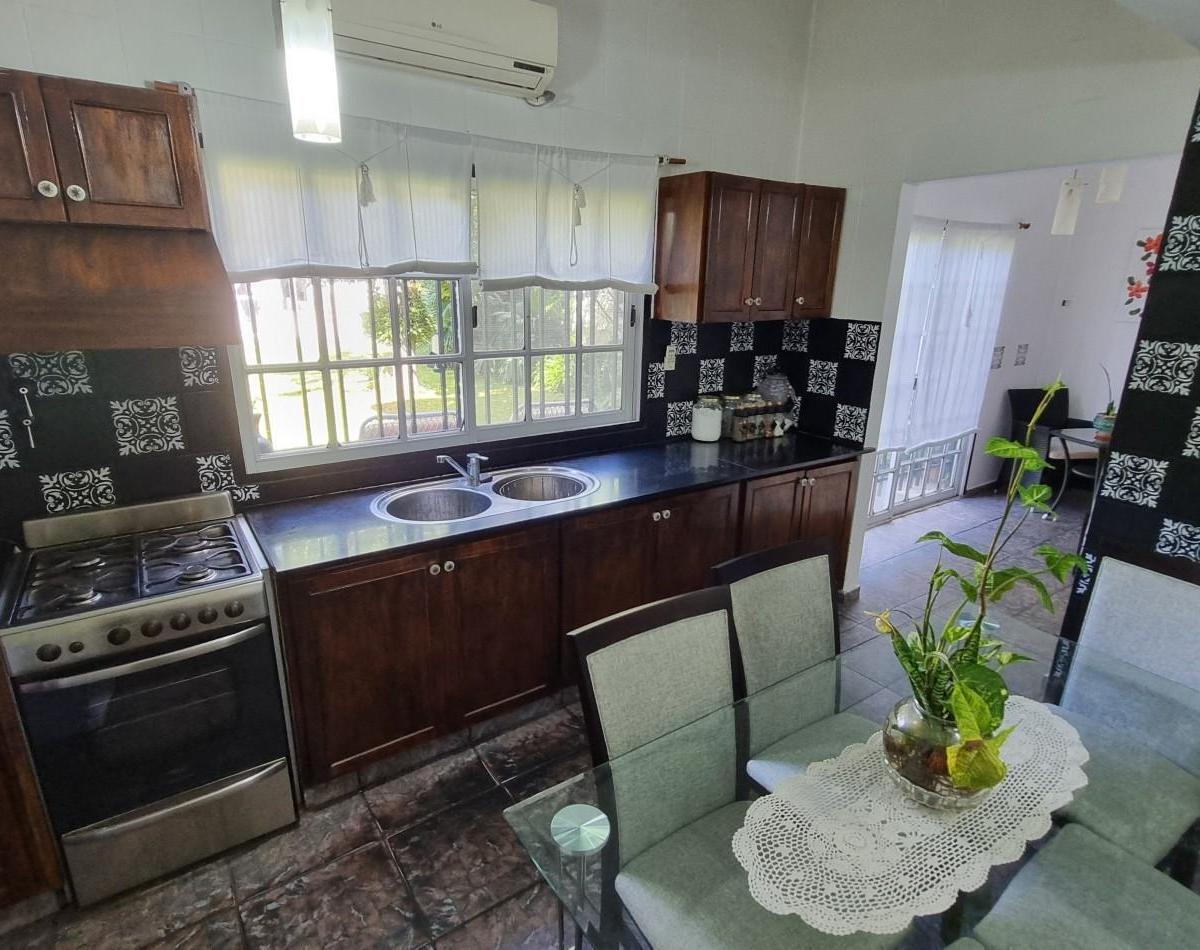 Casa en venta Castelar Sur