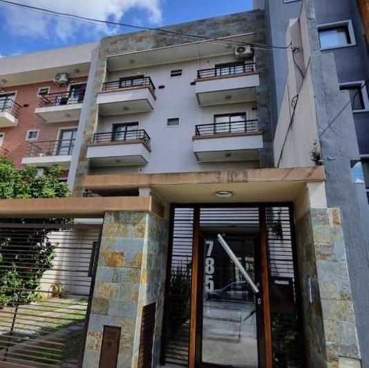 Departamento en alquiler de 2 amb. en Moron Sur 5