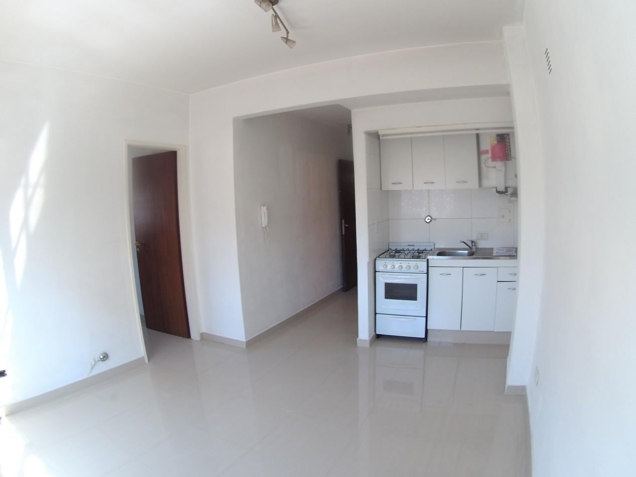 Departamento en alquiler en Castelar Norte