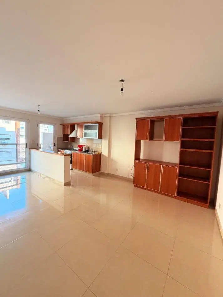 Departamento de 2 ambientes en Castelar Sur 5