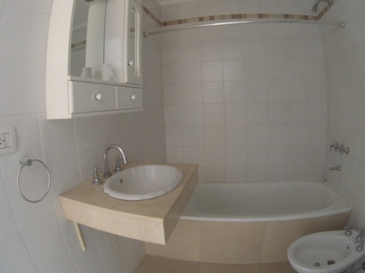 Foto de Departamento 2 amb. en planta baja con cochera, imagen 3