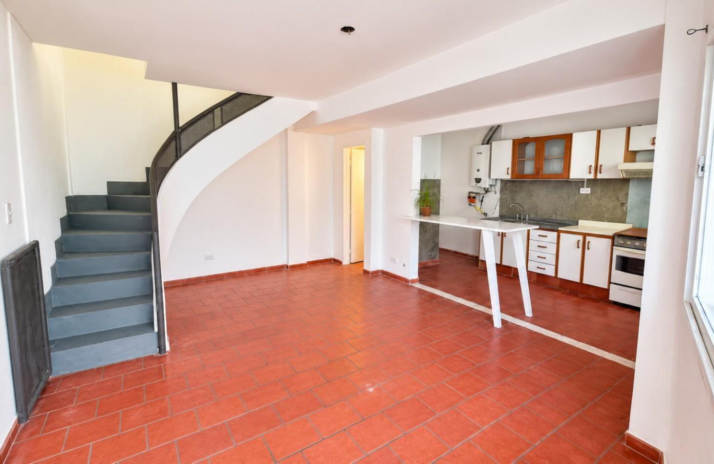 Foto de Duplex de 3 ambientes en Castelar Norte, imagen 4