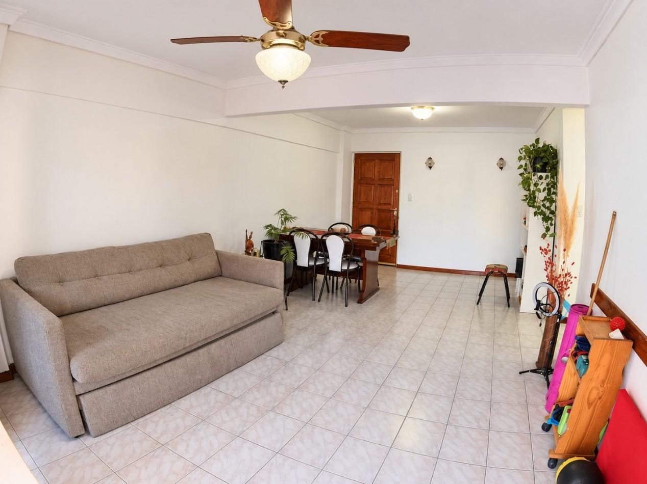 Foto de Departamento 3 ambientes en venta en Castelar Norte, imagen 1