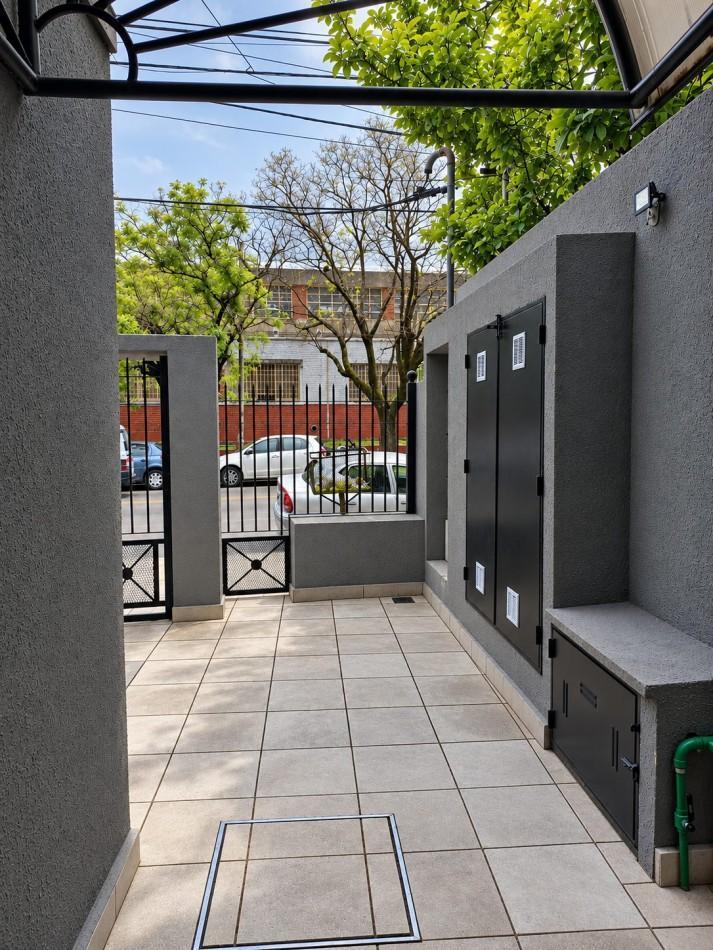 Foto de Departamento de 2 ambientes en alquiler en Moron Sur, imagen 1