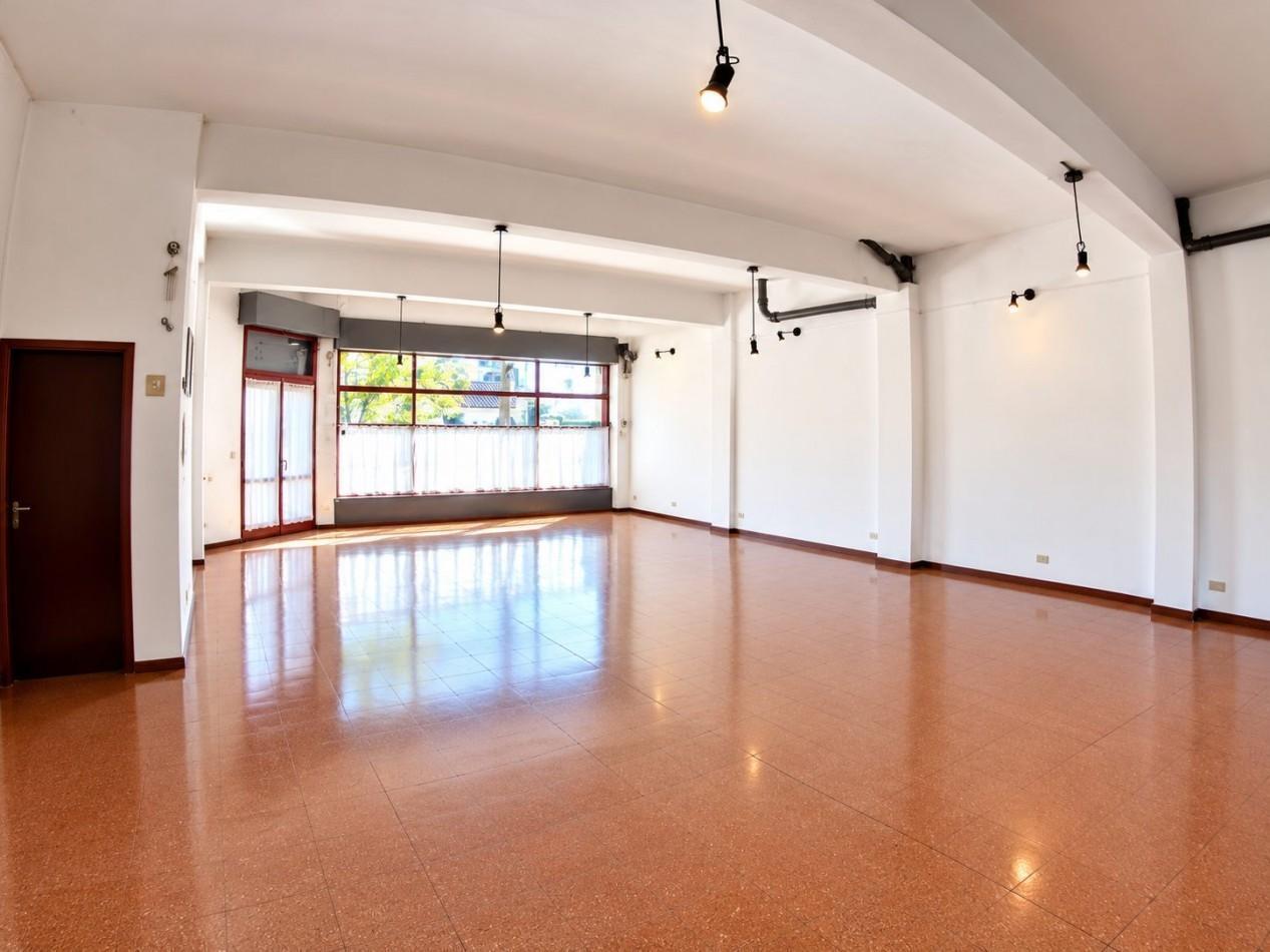 Foto de Local en venta en excelente ubicacion de Castelar Sur, imagen 3