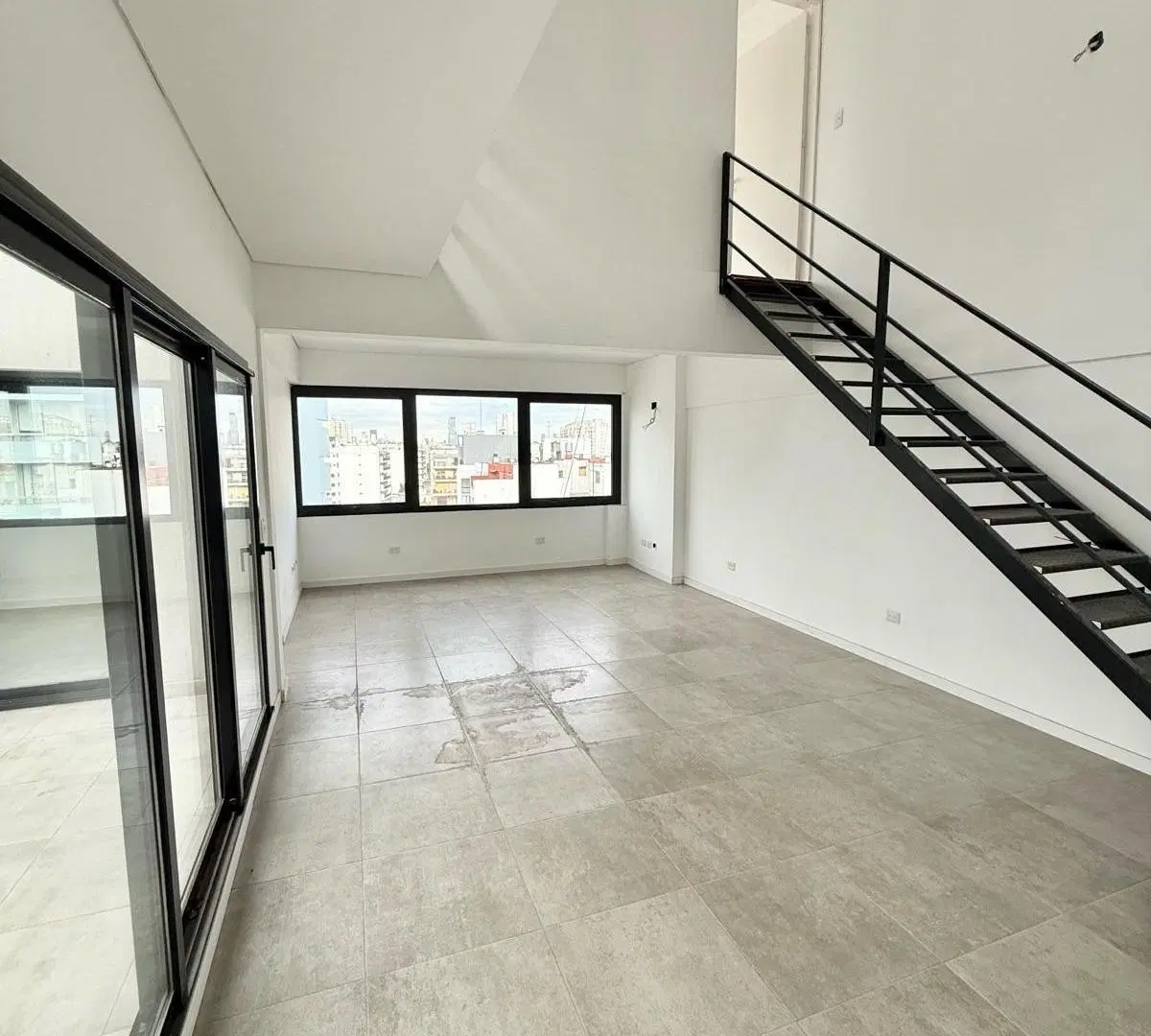 Increíble Oficina Duplex Reciclada a Estrenar 1