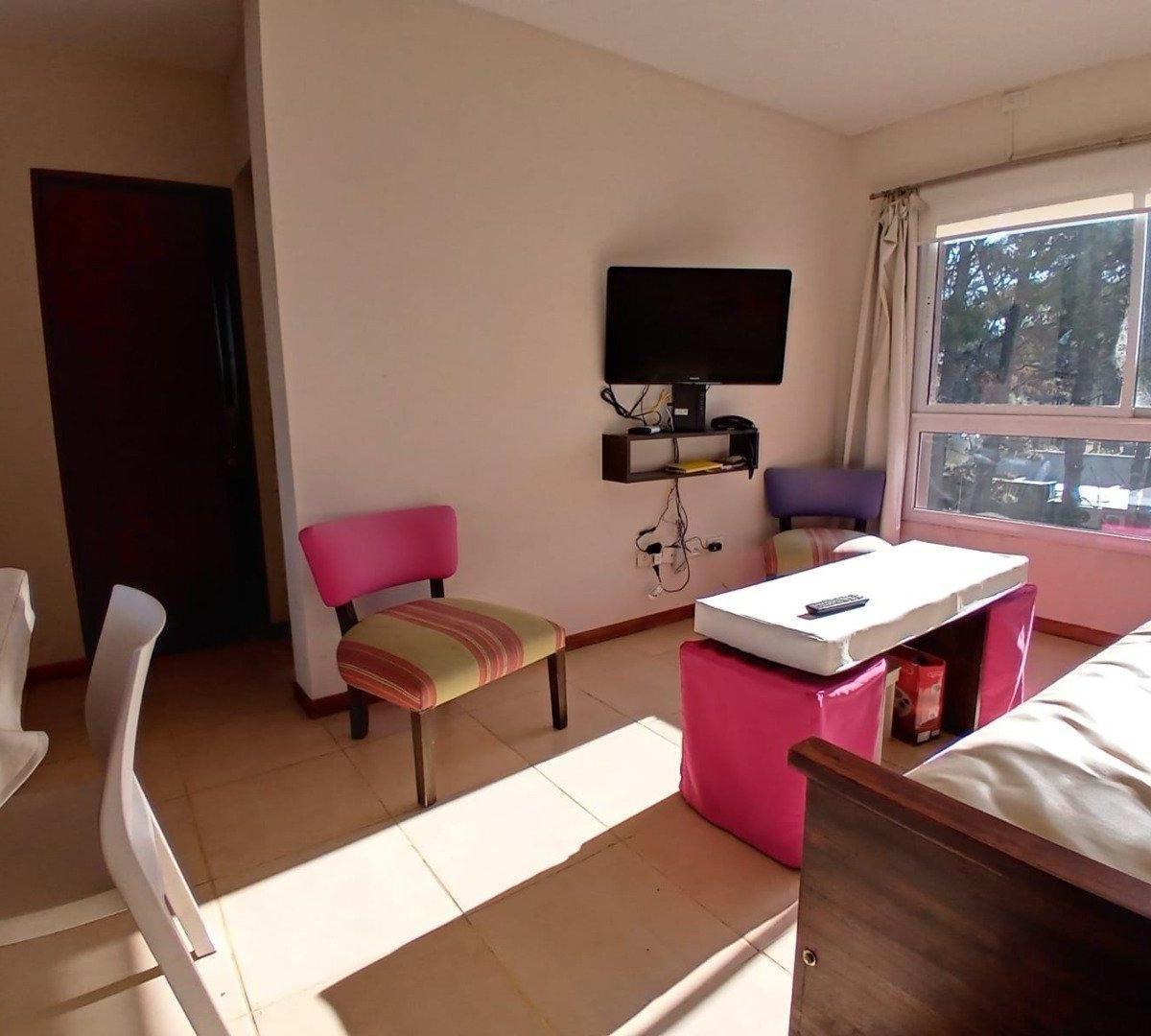 Foto de Departamento en Venta 2 Dormitorios con Pileta en Pinamar Zona Centro, imagen 2