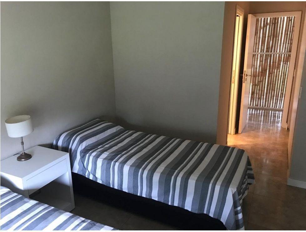 Casa 3 Dorm.. | Residencial I Al 300 5