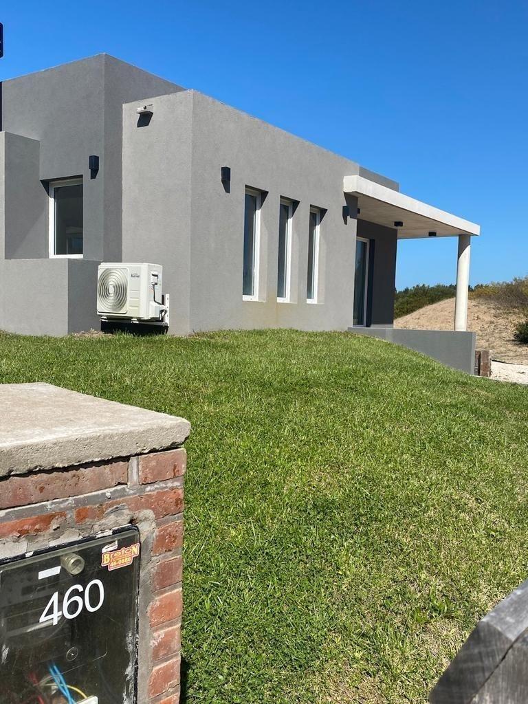 Casa en Venta 3 Dormitorios en Costa Esmeralda Barrio Senderos Barrio Privado