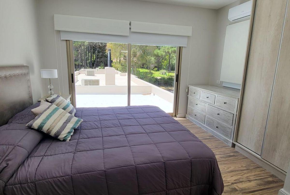 Foto de Casa 5 Dormitorios con Pileta en Venta en Pinamar Zona Norte, imagen 5
