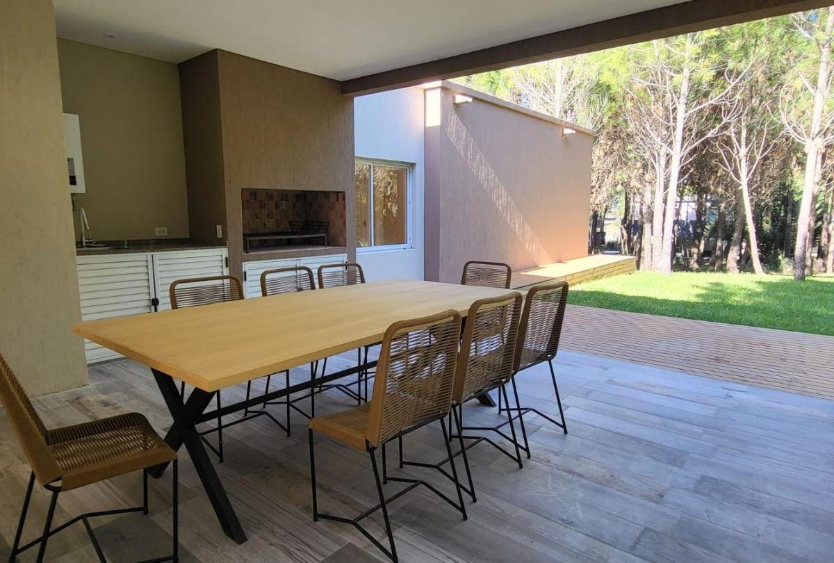 Casa 4 Dorm.. | Residencial I Al 300 4