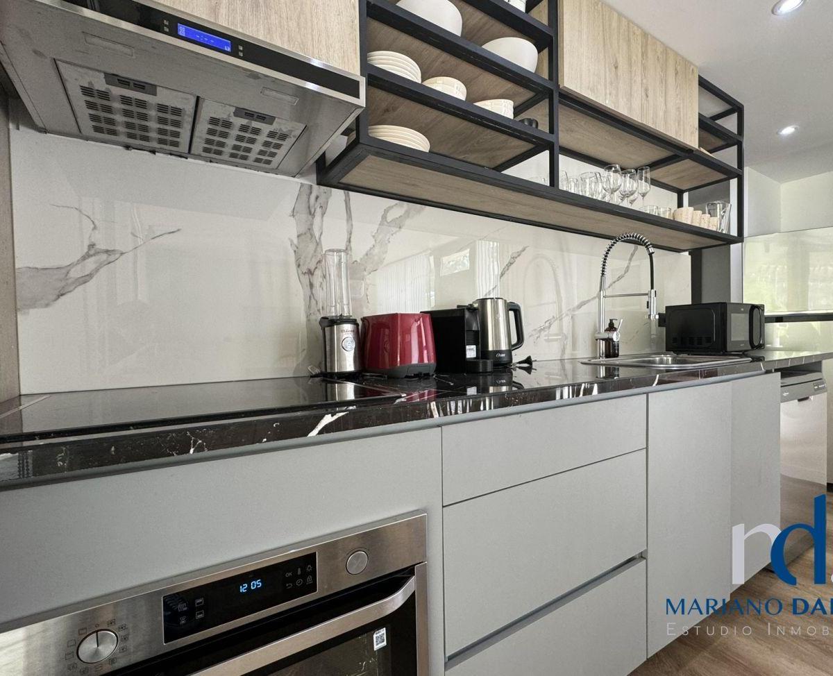 Foto de Casa en Venta 2 Dormitorios en Pinamar Zona Norte Barrio Privado, imagen 3