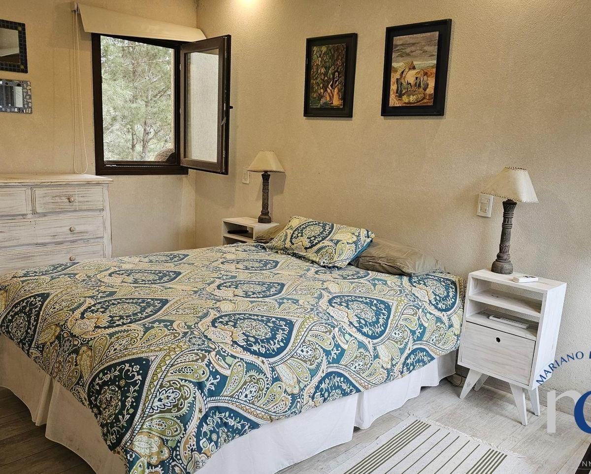 Foto de Casa en Venta 4 Dormitorios en Costa Esmeralda Barrio Ecuestre Barrio, imagen 2