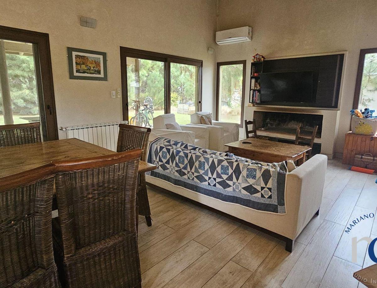 Casa en Venta 4 Dormitorios en Costa Esmeralda Barrio Ecuestre Barrio Privado