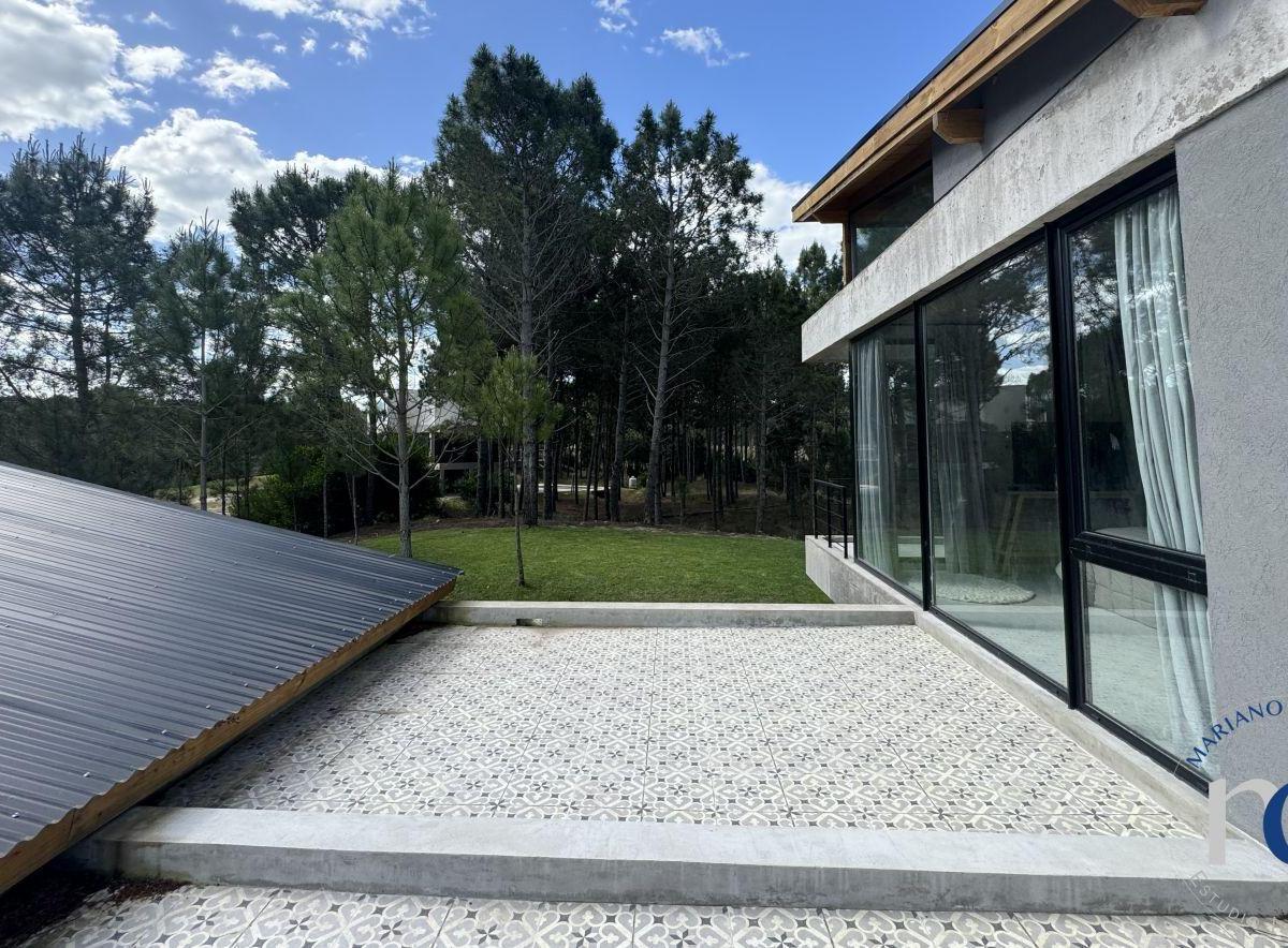 Casa 3 Dorm.. | Villa Robles Al 100 4