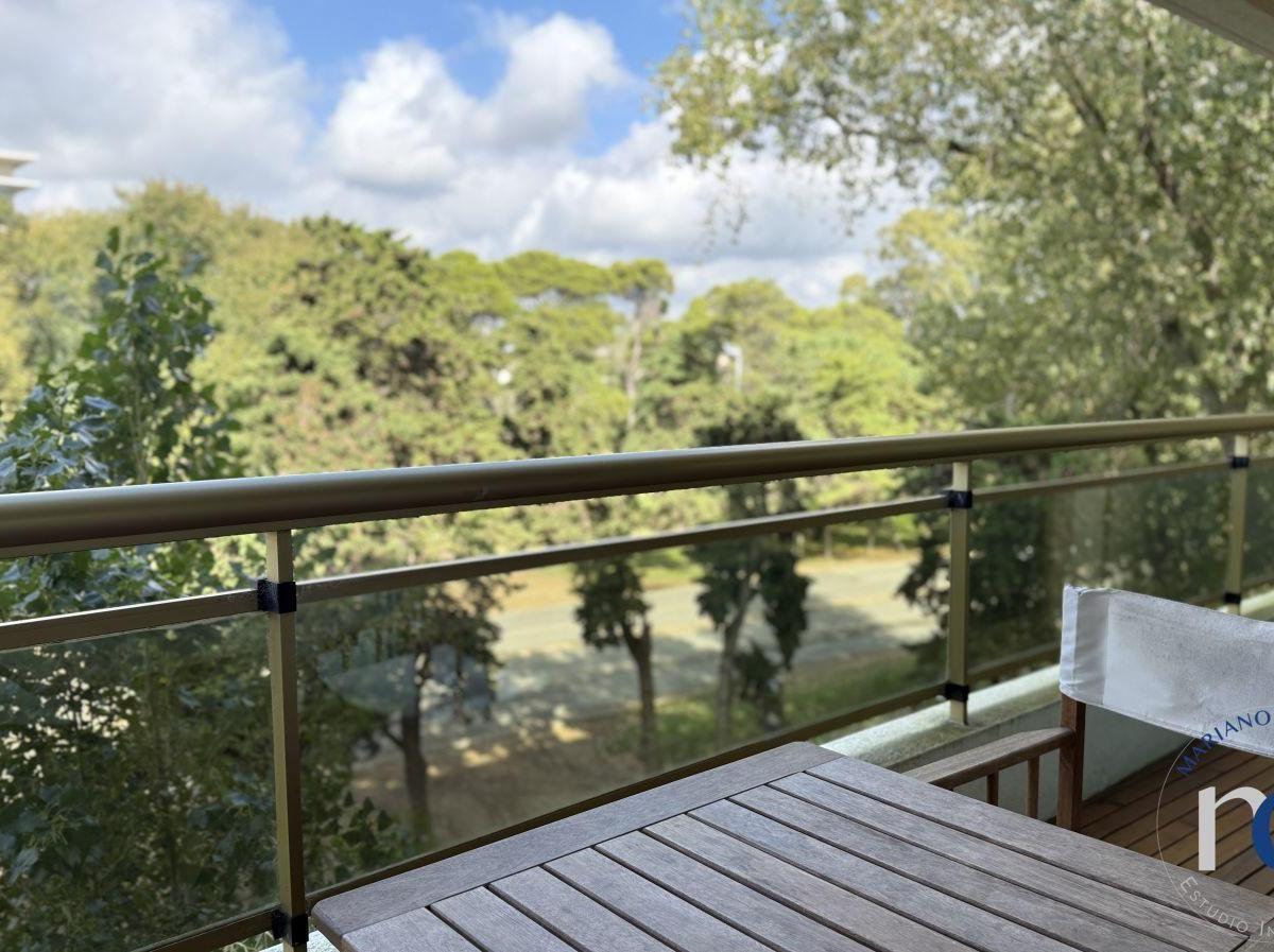 Foto de Departamento en Venta 2 Dormitorios con Pileta en Pinamar Zona Bunge, imagen 4