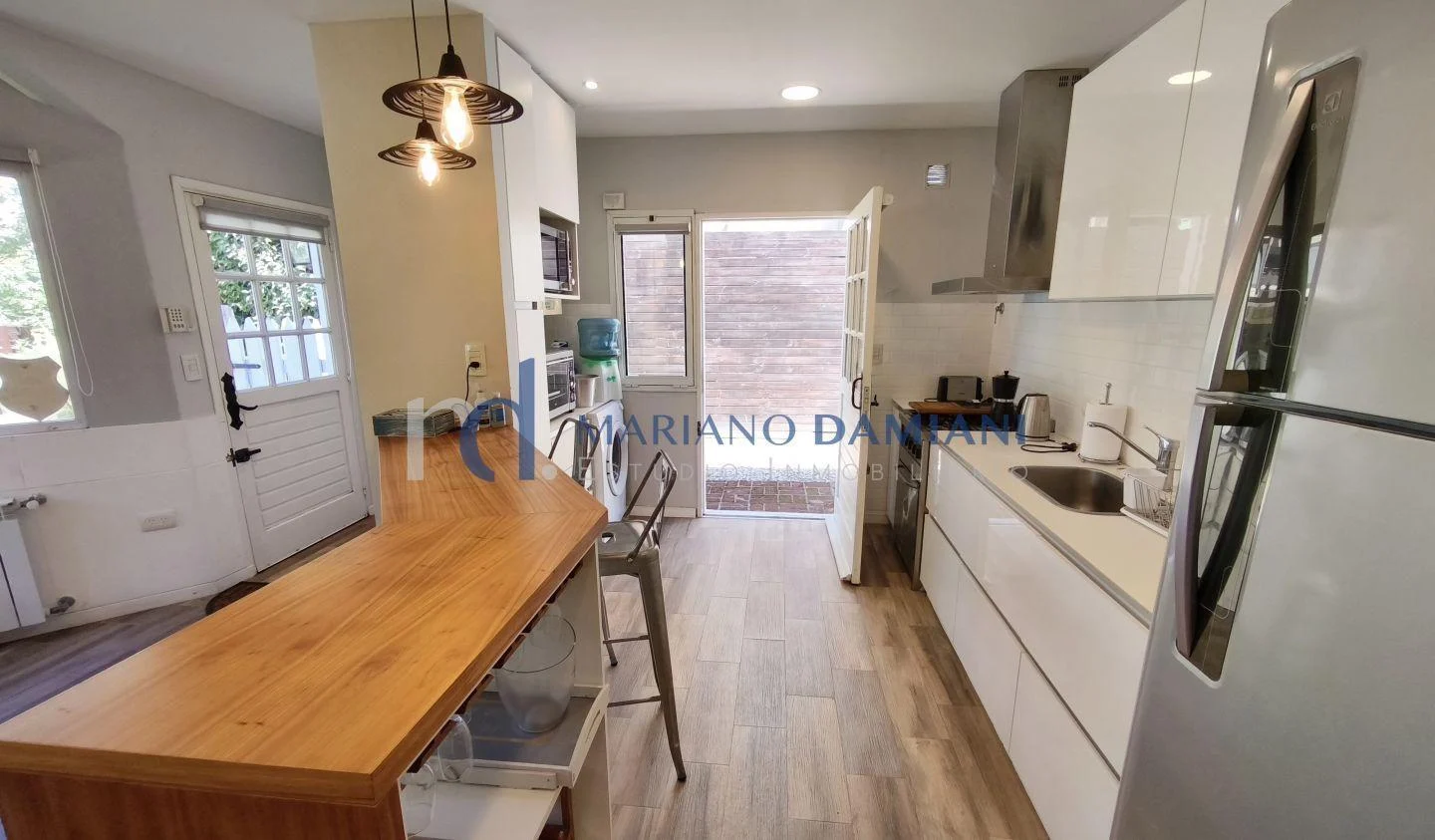 Foto de Departamento 3 Dormitorios en Venta en Pinamar Zona Dúplex, imagen 4