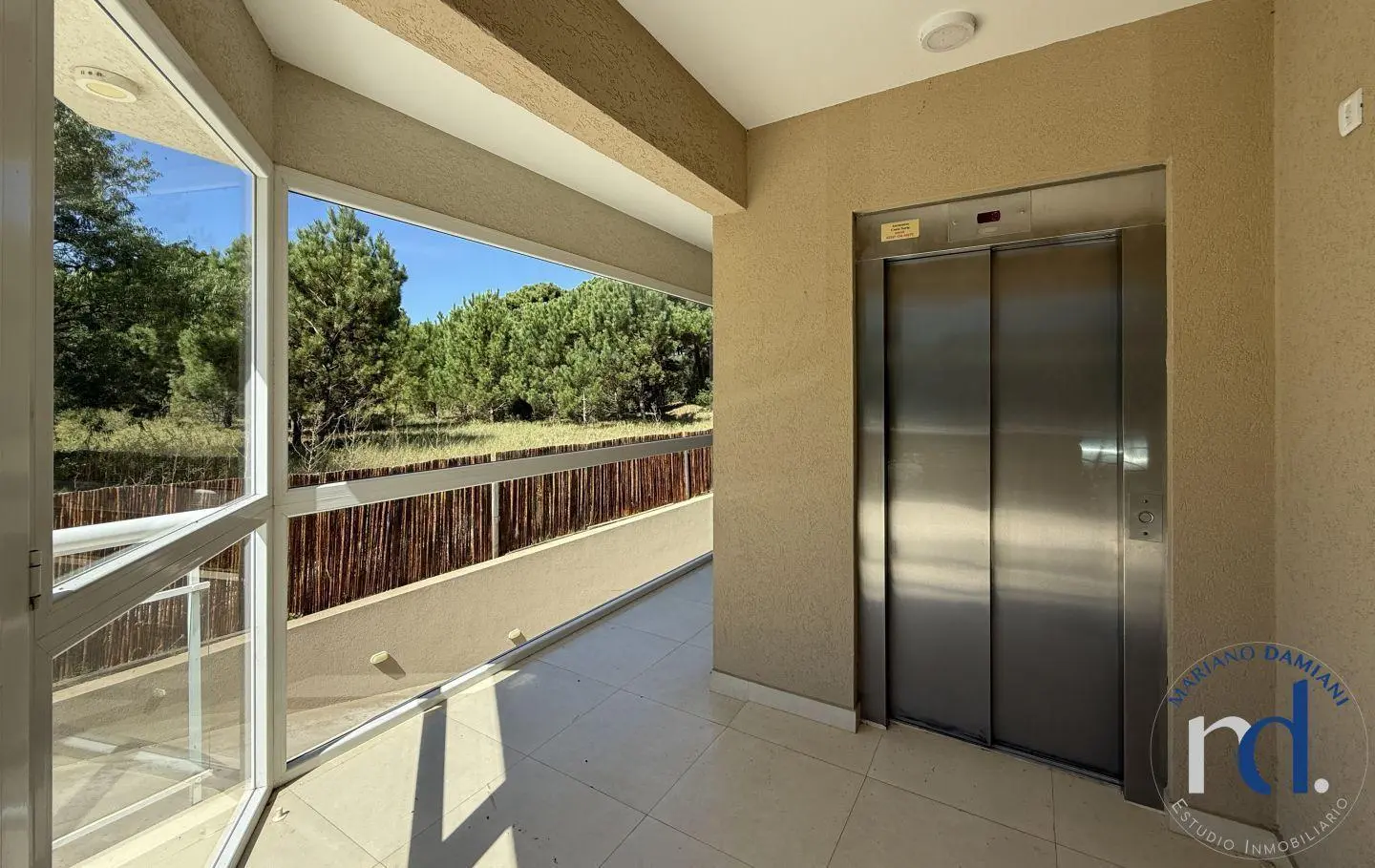 Duplex 2 Dormitorios con Pileta en Venta en Pinamar Zona Náyades 3