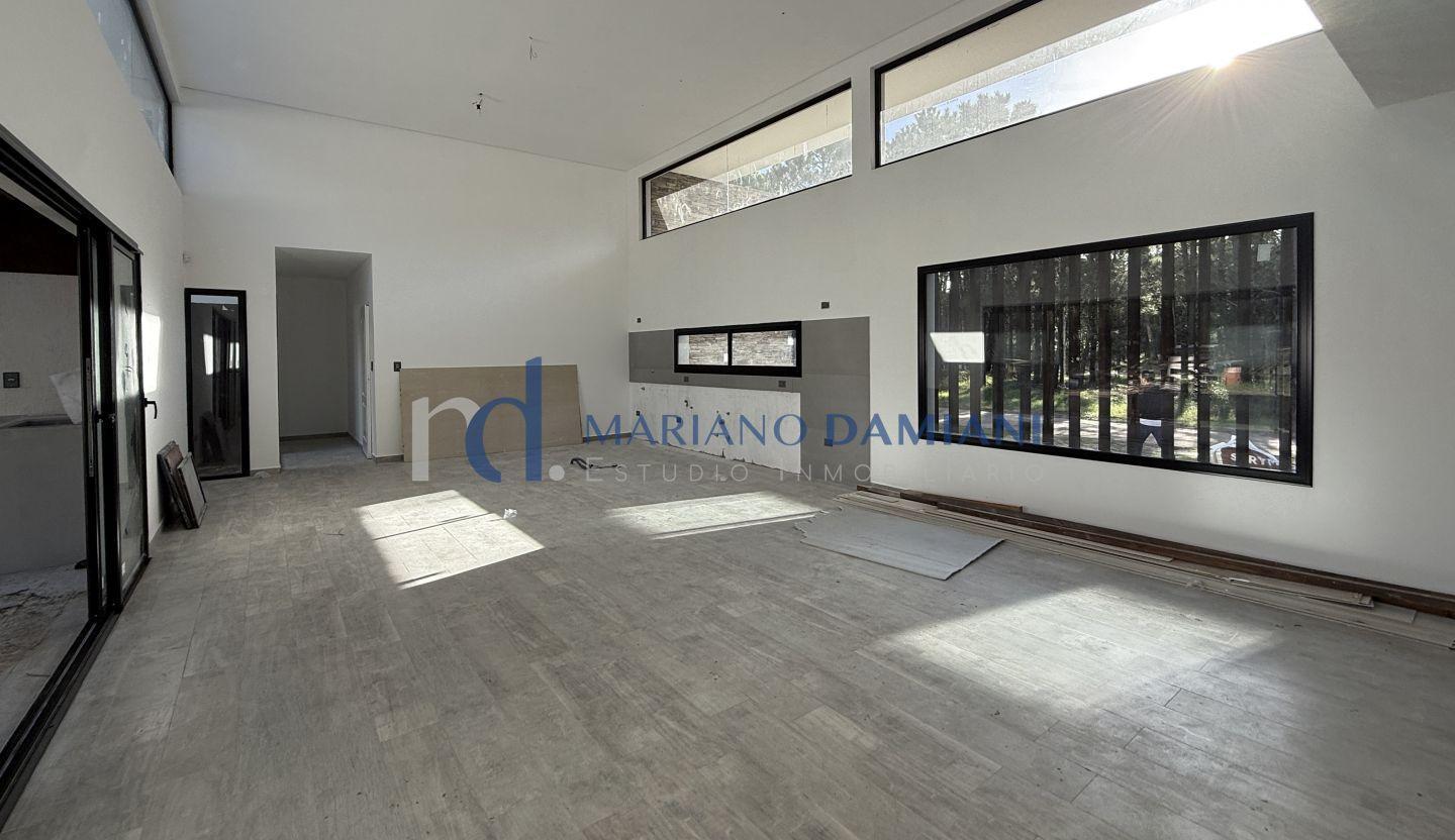 Foto de Casa 4 Dormitorios en Venta en Pinamar Zona Alamos, imagen 3