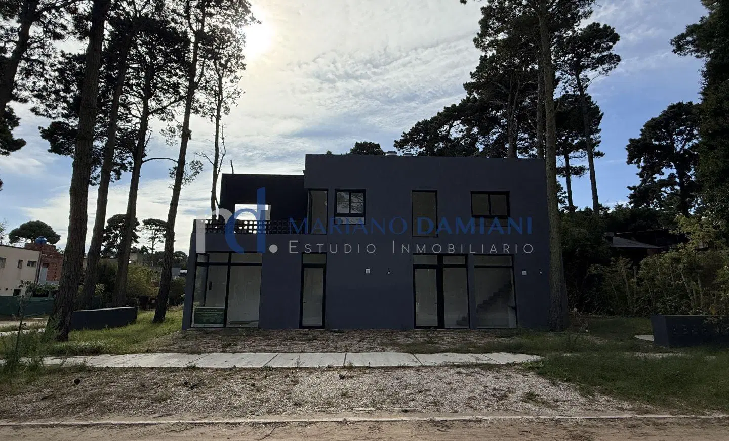 Local en Venta en Pinamar Zona Terminal 1