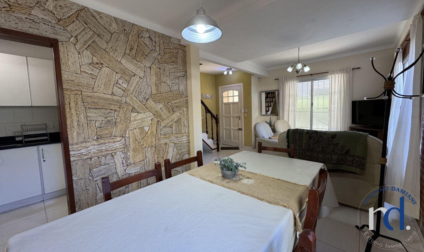 Foto de Duplex 3 Dormitorios en Venta en Pinamar Zona Duplex, imagen 4