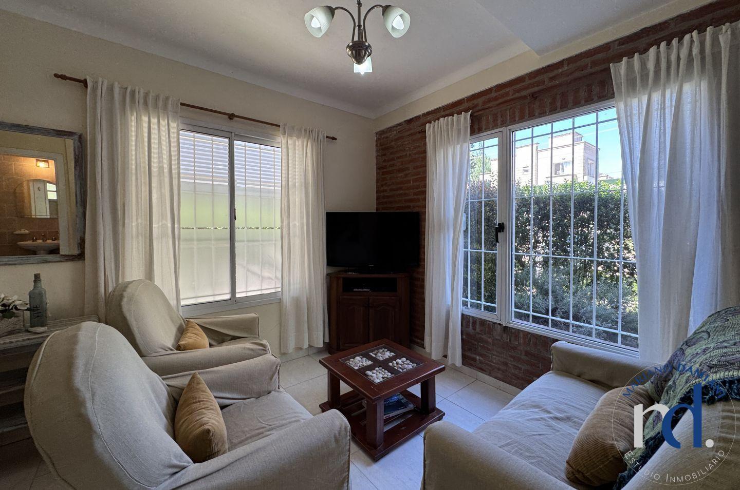 Foto de Duplex 3 Dormitorios en Venta en Pinamar Zona Duplex, imagen 5