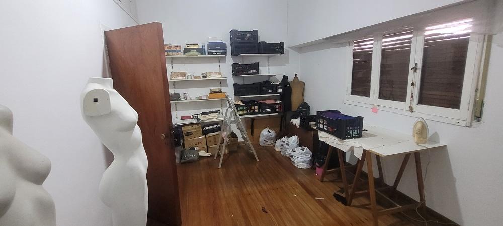 Venta Casa de 6 Ambientes Sobre Importante Lote 5