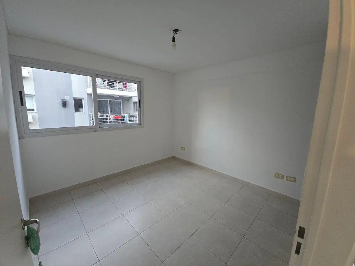 ALQUILER DEPARTAMENTO 2 AMBIENTES CON COCHERA EN LOMAS DE ZAMORA 5
