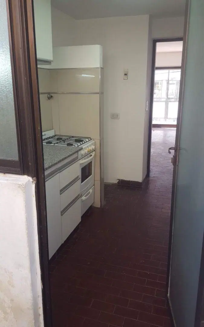 ALQUILER DEPARTAMENTO DE 3 AMBIENTES EN LAS LOMITAS 3