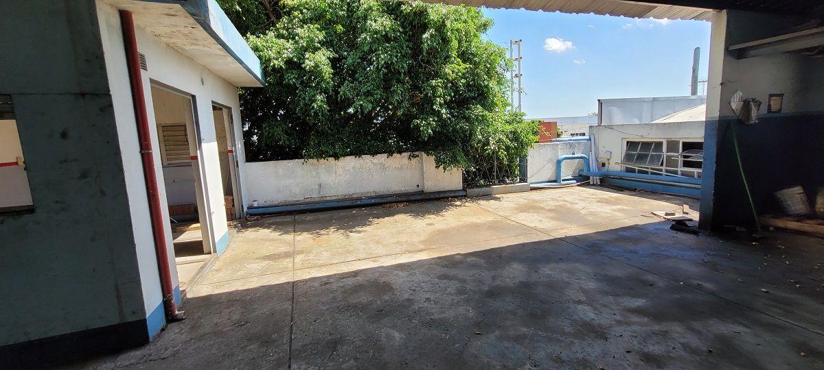 Foto de Alquiler de 2 galpones unificados, con fuerza motriz, oficinas y vestuarios, imagen 5