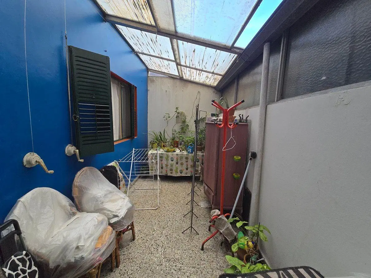 VENTA DEPARTAMENTO DE 3 AMBIENTES CON PATIO 2