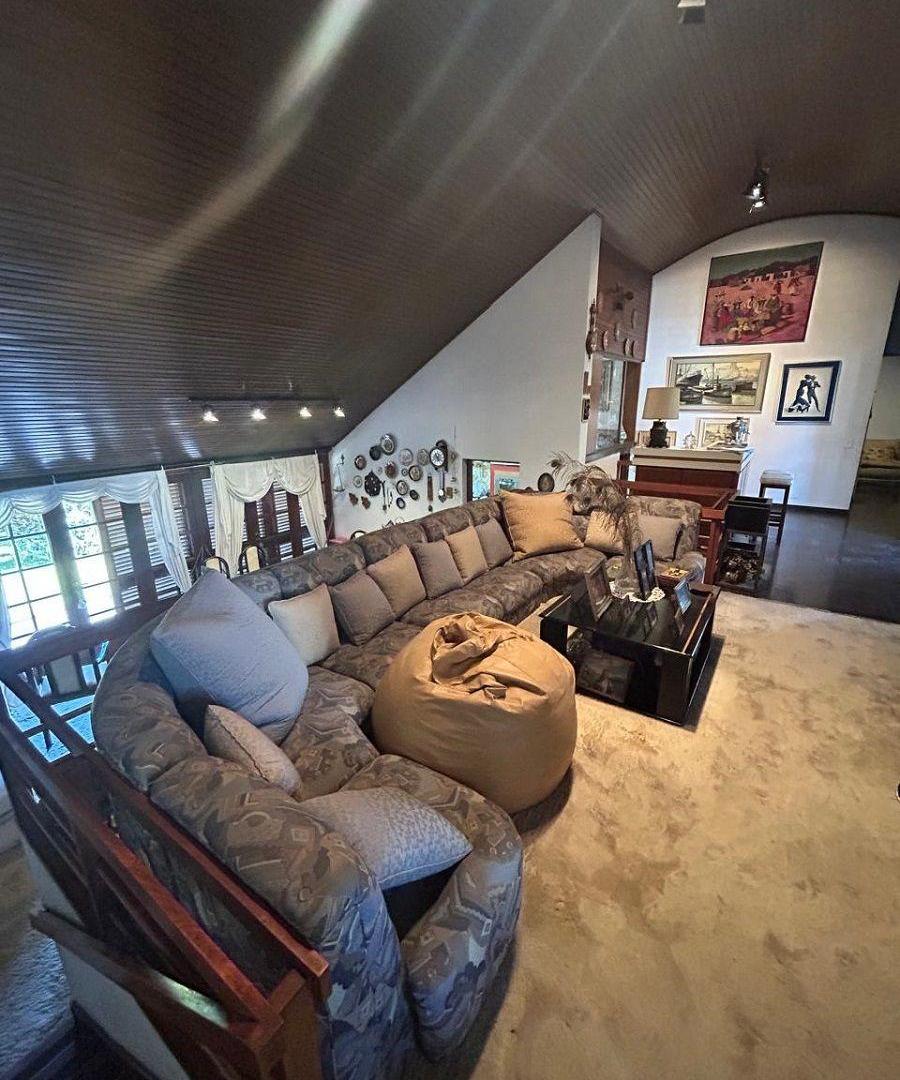 Foto de Chalet sobre amplio Lote de 889 m2 en Adrogué, imagen 1