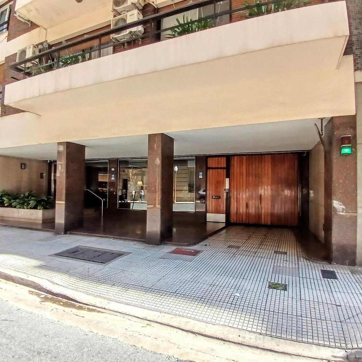 Departamento en Juncal y Suipacha 9 Piso Coch Muy Lum 4