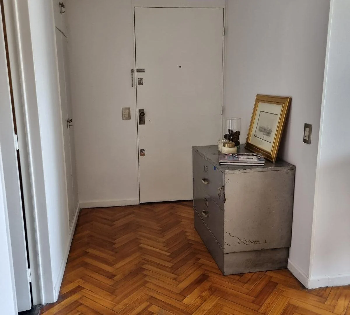 Foto de Departamento Basavilbaso y Libertador 1 piso Balcon Fte, imagen 1