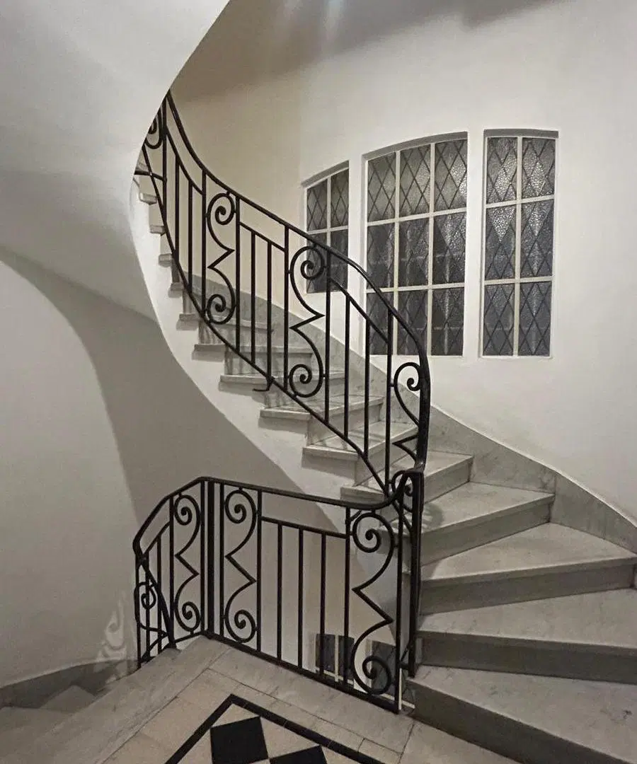 Departamento Arenales esq. Arabe Siria 4 Fte Antiguo 5