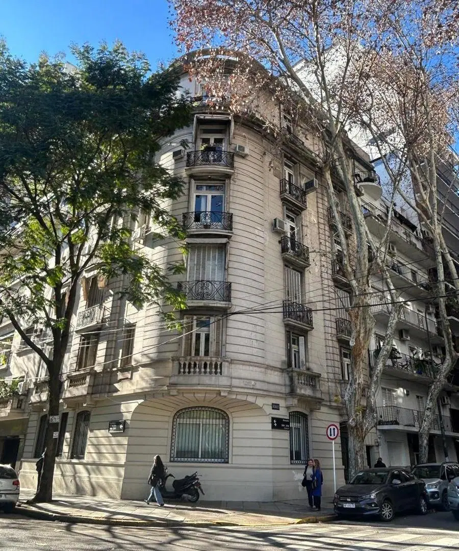Departamento Arenales esq. Arabe Siria 4 Fte Antiguo 3