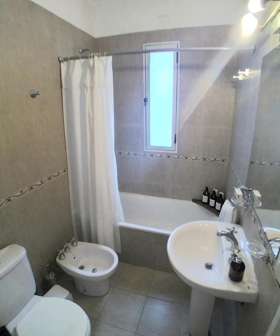 Foto de Departamento en Esmeralda y Juncal Divino con muebles!! Ant., imagen 4