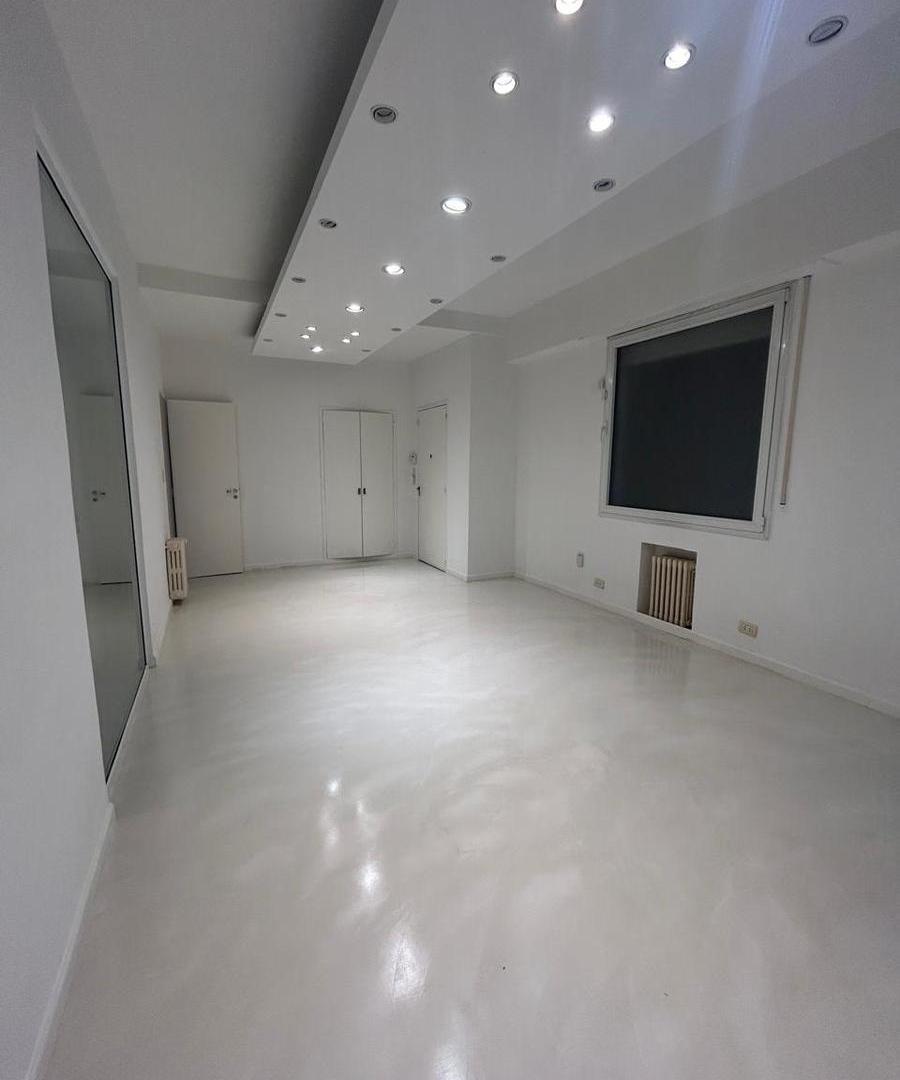 Foto de Oficina en Rod. peña y Quintana PB A nuevo c-patio, imagen 1