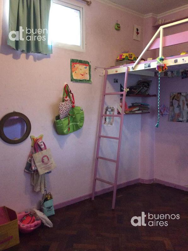 Liniers - PH 6 Ambientes con Terraza - Sin Expensas 1