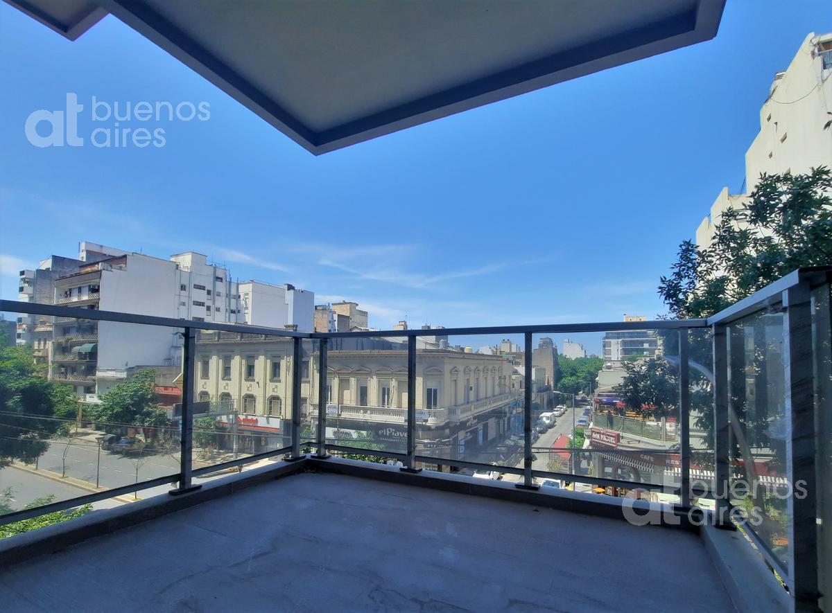 Venta Departamento 3 Ambientes con Balcón Aterrazado en Barracas 5