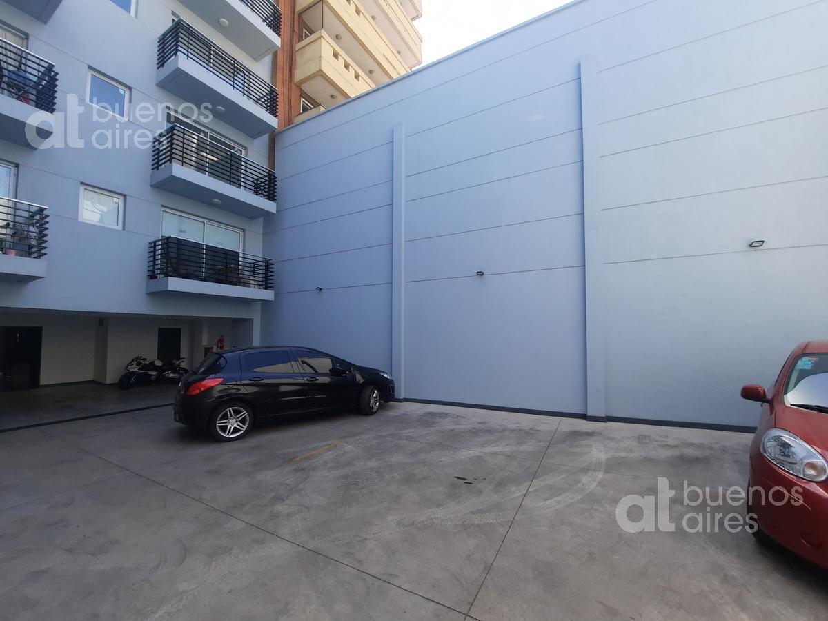 Venta Departamento 3 Ambientes con Balcón Aterrazado en Barracas 3